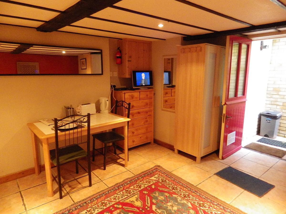 Ryvington Apartments Abergavenny Rum bild