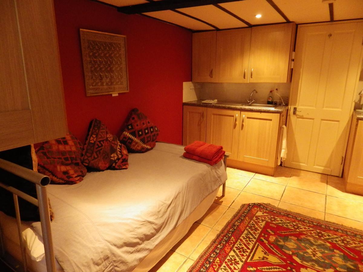 Ryvington Apartments Abergavenny Rum bild